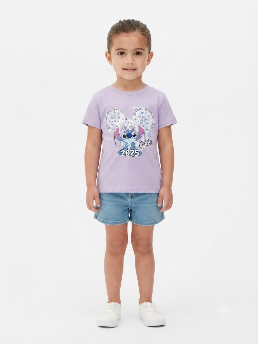 Blusa niña lila con estampado de personaje tierno y bonita