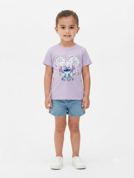 Blusa niña lila con estampado de personaje tierno y bonita