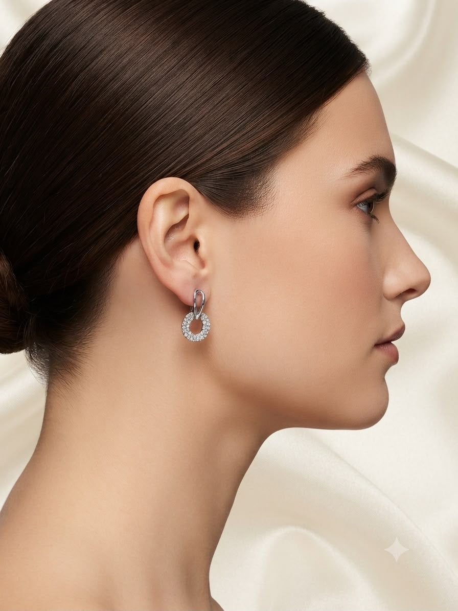 Aretes plateados con cristales circulares