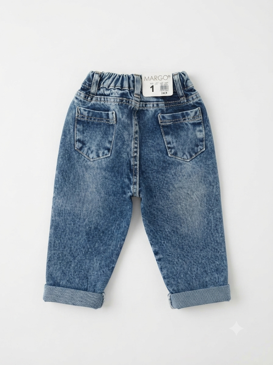 Pantalón niña de mezclilla con llavero de osito rosa
