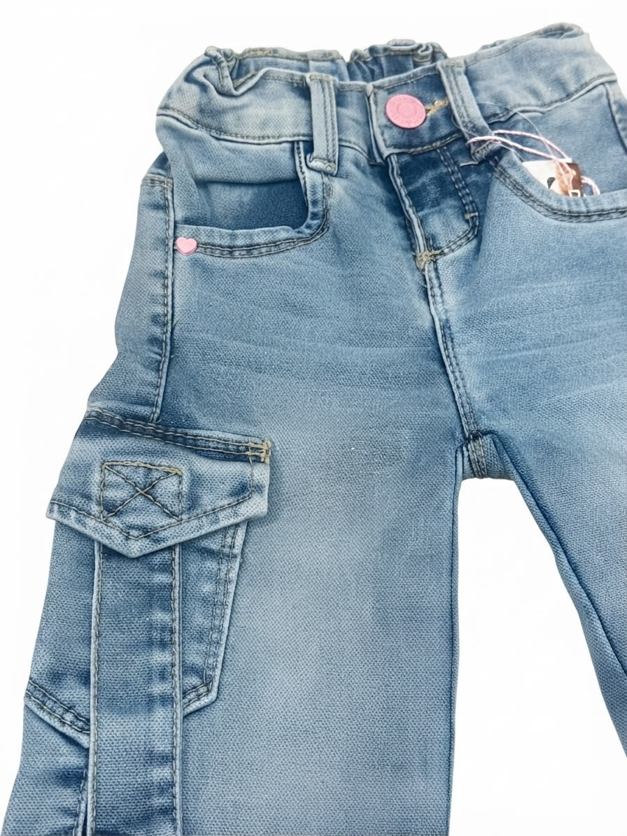Pantalón niña cargo mezclilla azul claro