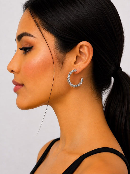 Aretes argolla trenzada plateados