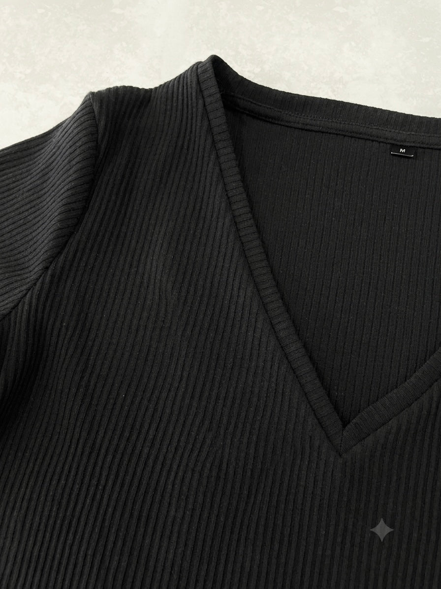 🖤 Blusa dama básica acanalada con escote en “V”