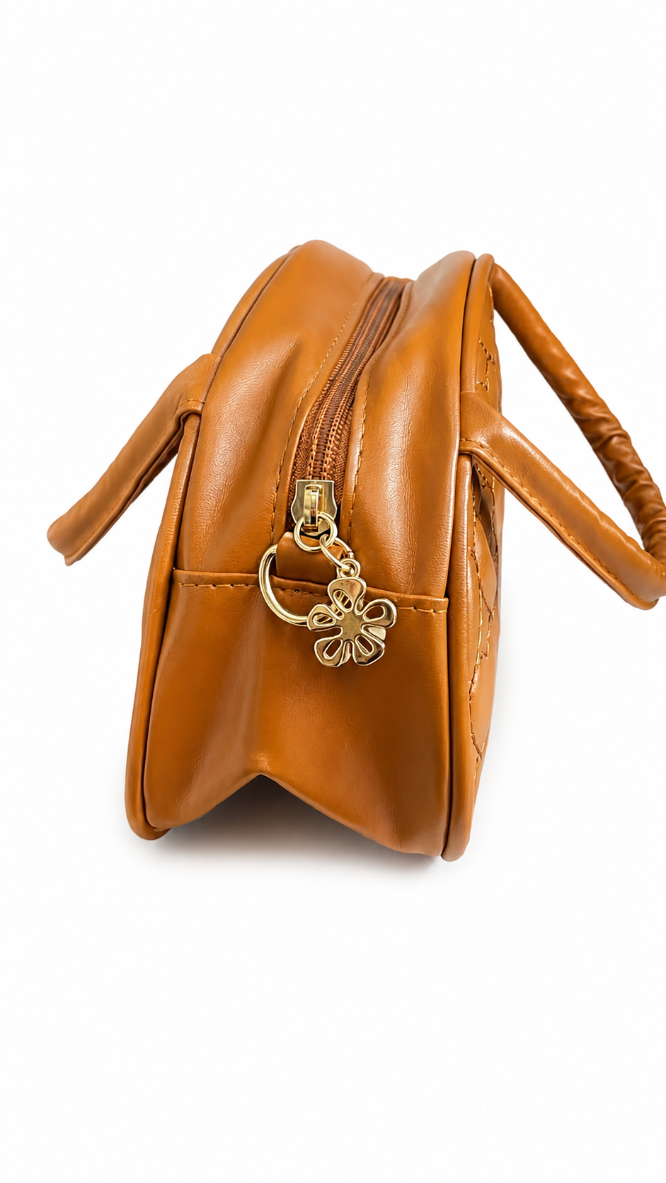 Bolsa infantil Color Camel con Diseño Acolchado de Corazones