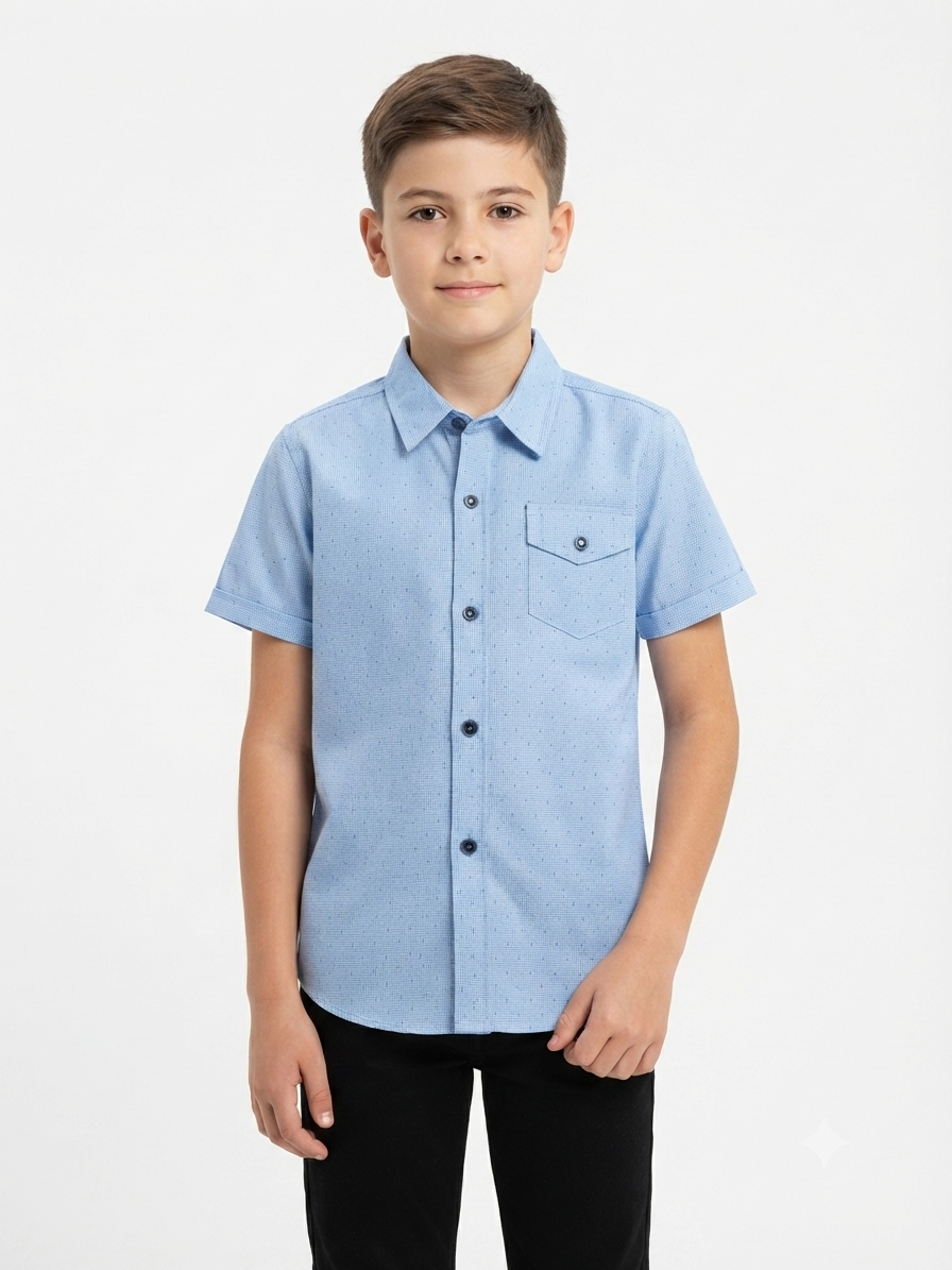 Camisa niño azul cielo manga corta puntitos