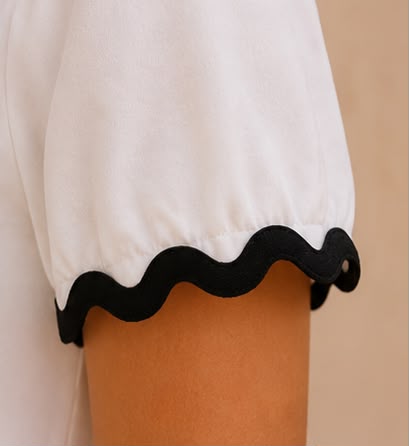 Blusa dama blanca con negr@