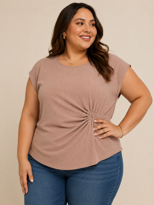 Blusa Beige Texturizada con Detalle Fruncido al Frente