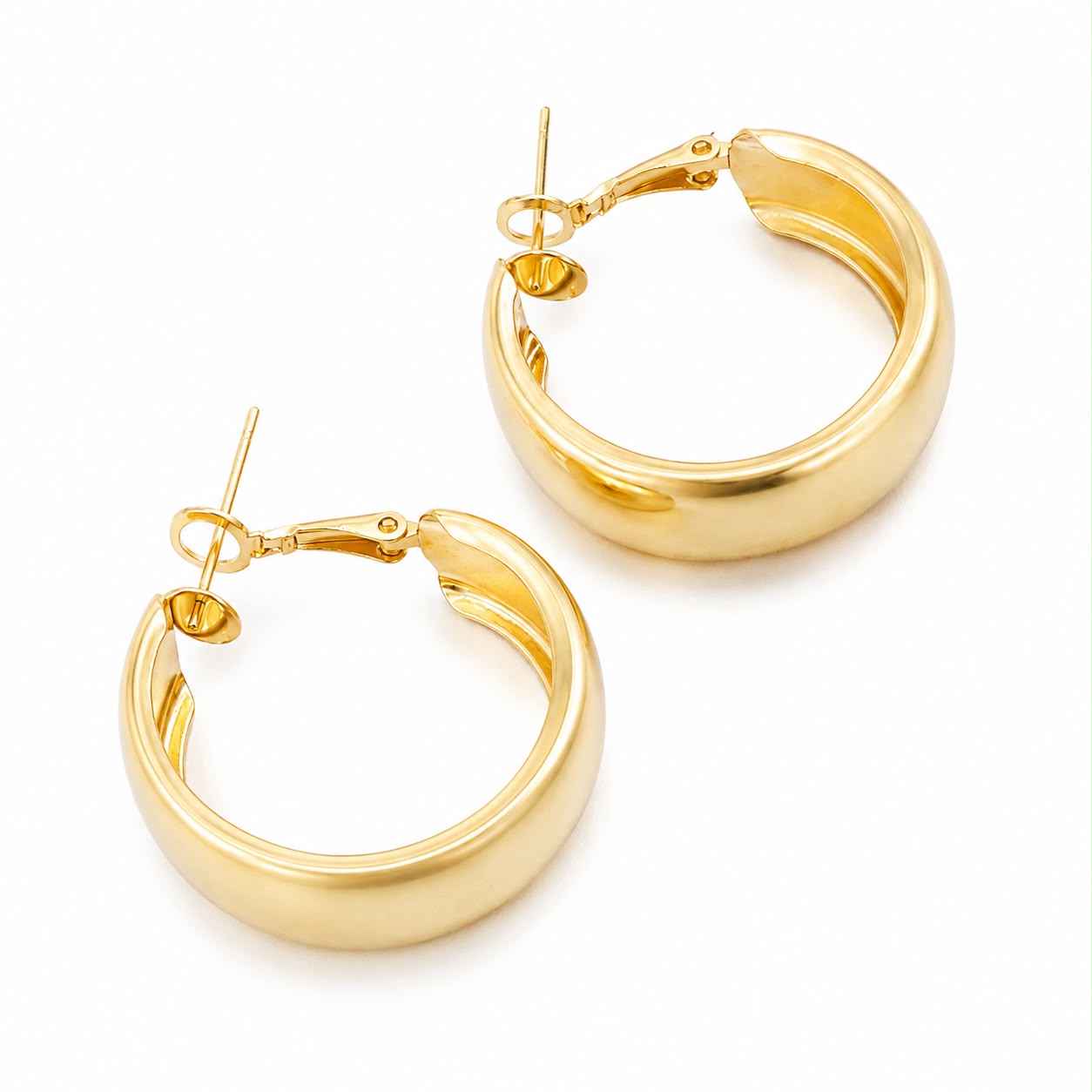 Aretes Arracadas Doradas Clásicas ✨