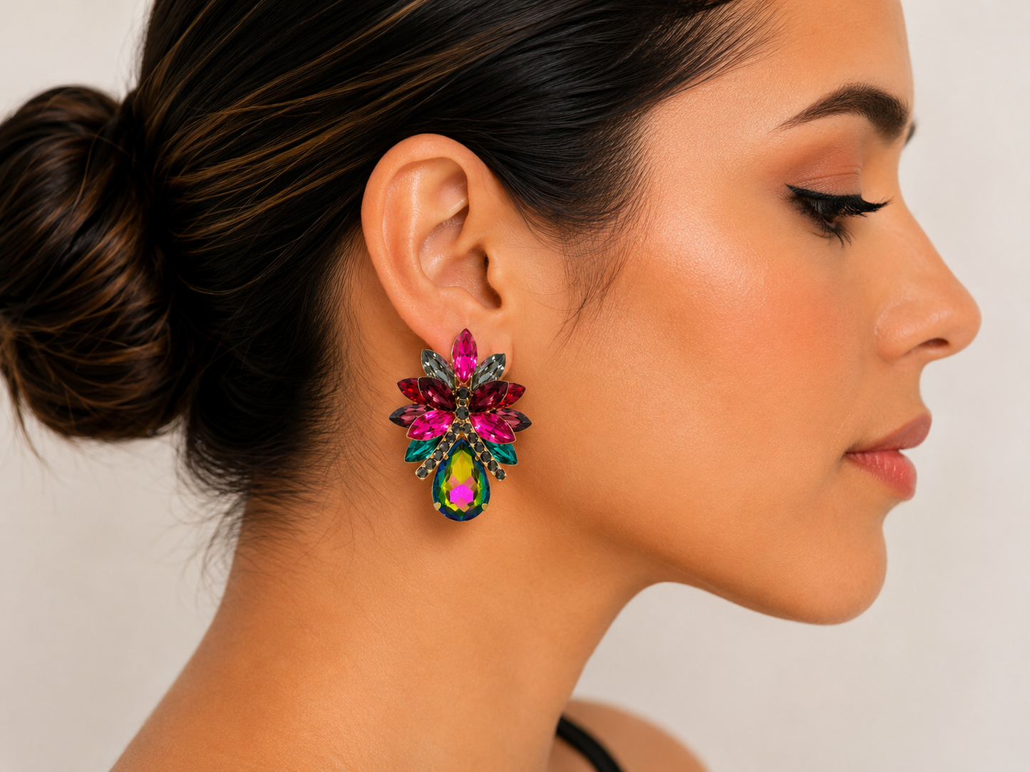 Aretes Flor Multicolor con Cristales