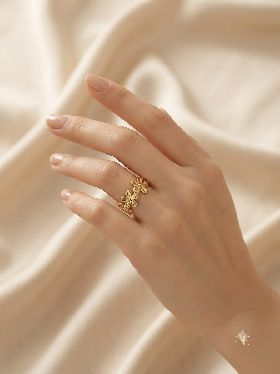 Anillo dama dorado diseño floral 🌼✨