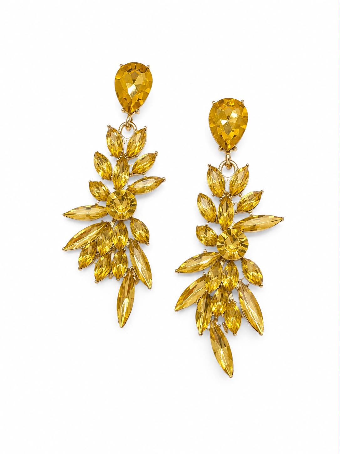 Aretes Largos con Cristales Ámbar – Brillo Sofisticado
