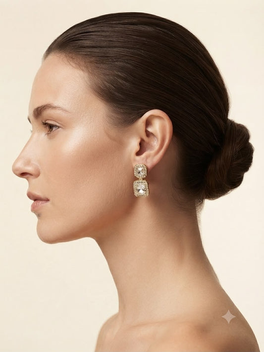 Aretes Doble Cristal Cuadrado – Dorado Brillante