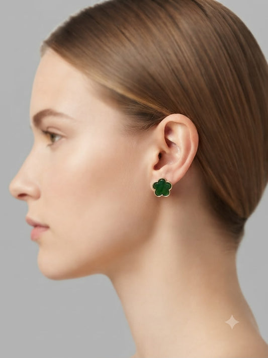 Aretes Flor Verde Esmeralda con Marco Dorado