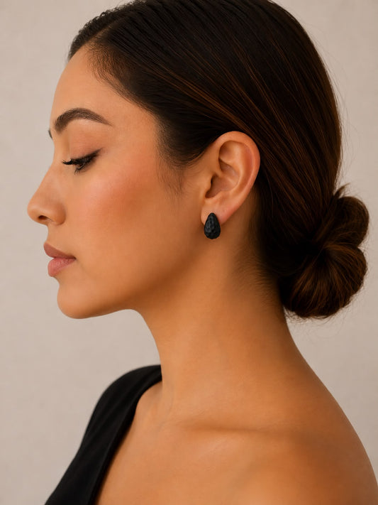 Aretes Tipo Gota Negros Texturizados 🖤✨