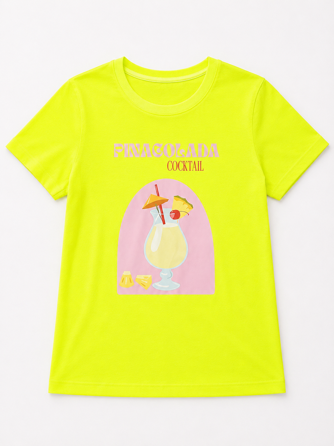 Playera estampada “Piña Colada Cocktail” 🍍🍹💛