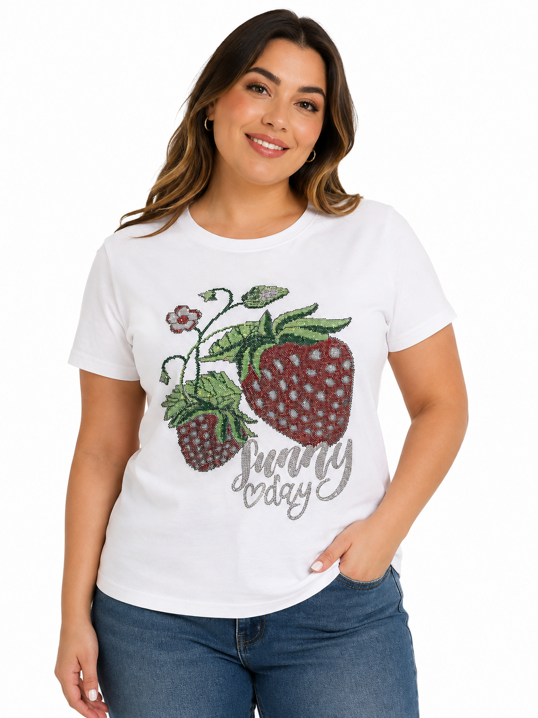 Blusa dama blanca con fresas y pedrería 🍓✨