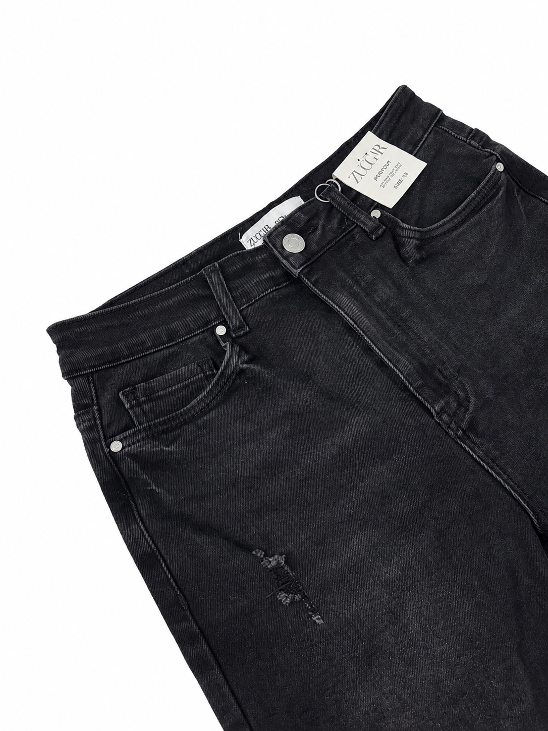Pantalón dama mezclilla acampanado negro con efecto desgastado