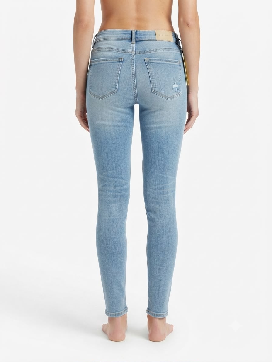 Pantalón dama mezclilla skinny deslavado con rasgados