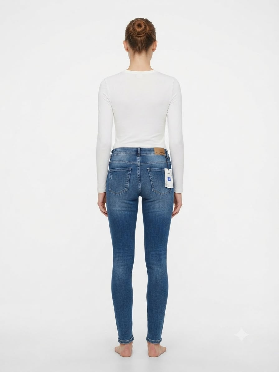 Pantalón dama mezclilla skinny básico de tiro alto