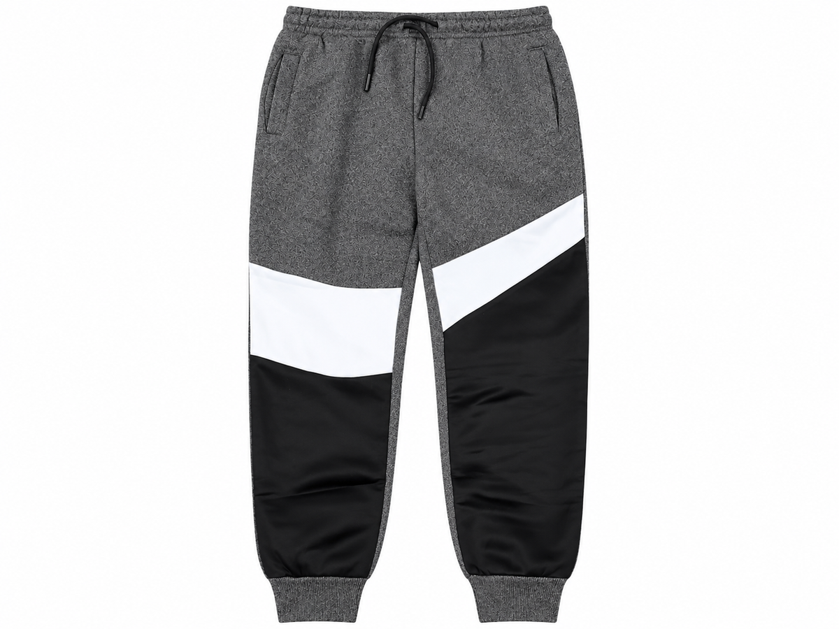 Set niño deportivo con sudadera y pantalón líneas