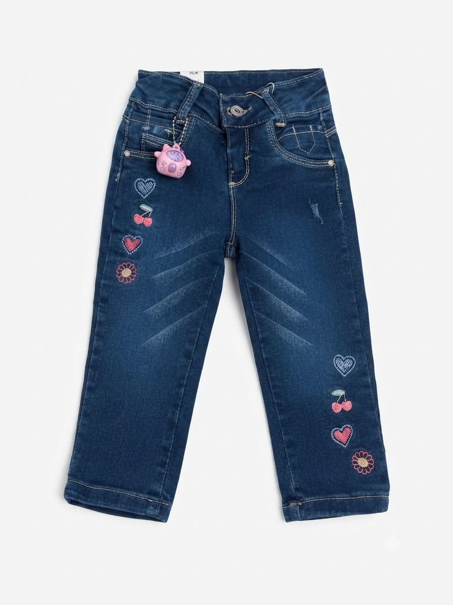 Pantalón Niña mezclilla bordados corazones cerezas