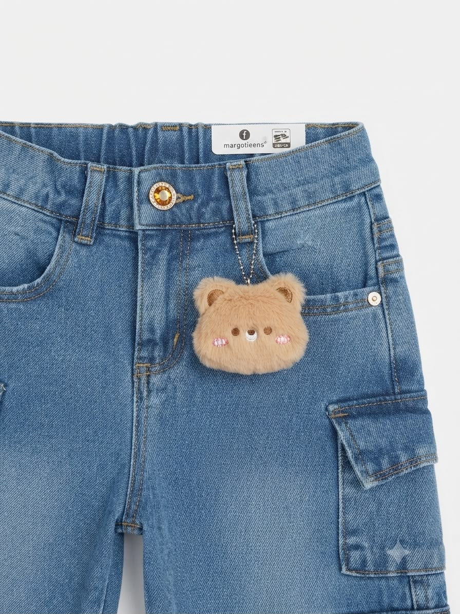 Pantalón niña cargo mezclilla de osito llavero