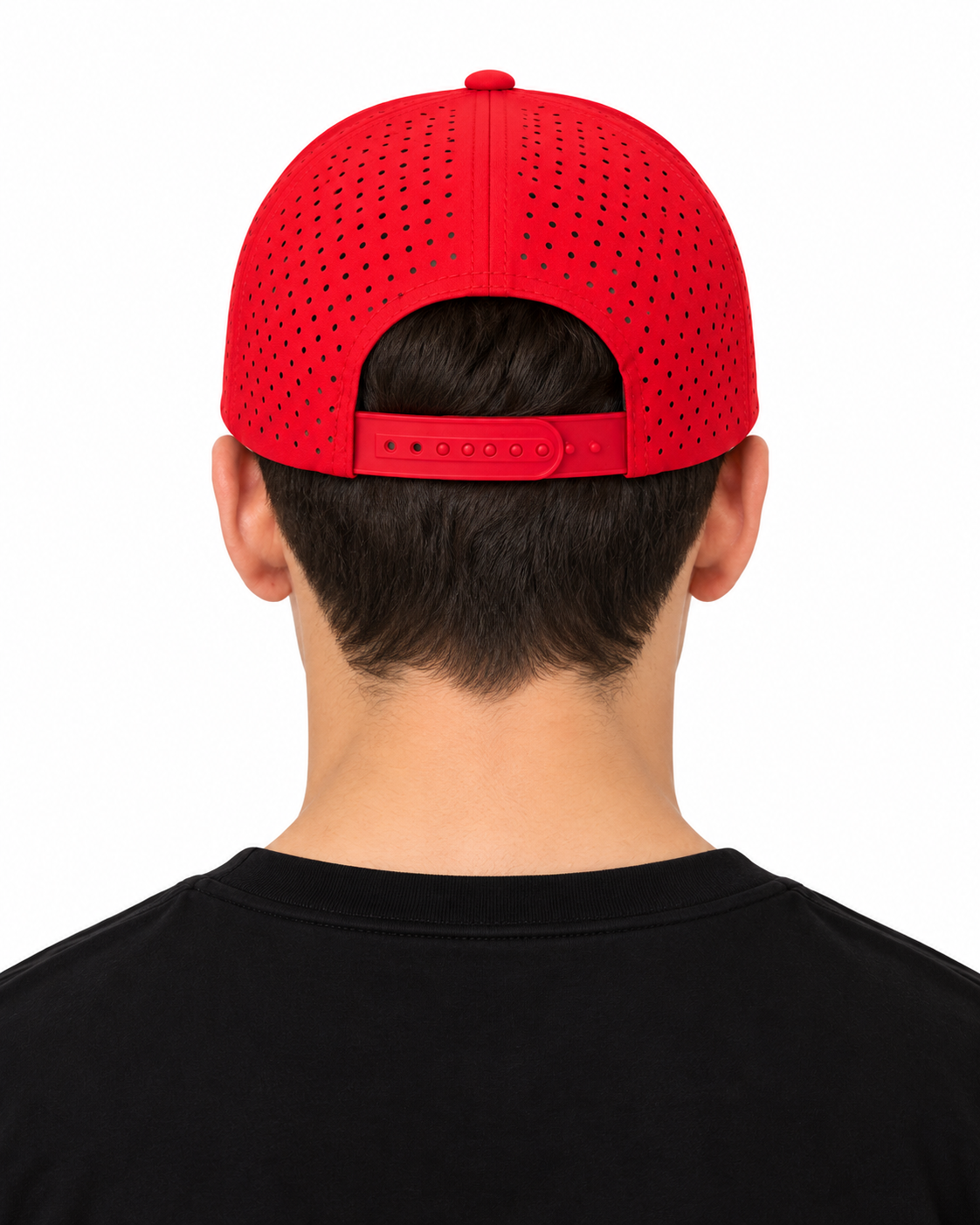Gorra caballero con diseño deportivo y laterales perforados