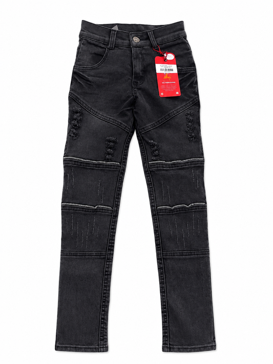 Pantalón niño mezclilla negro con diseño urbano