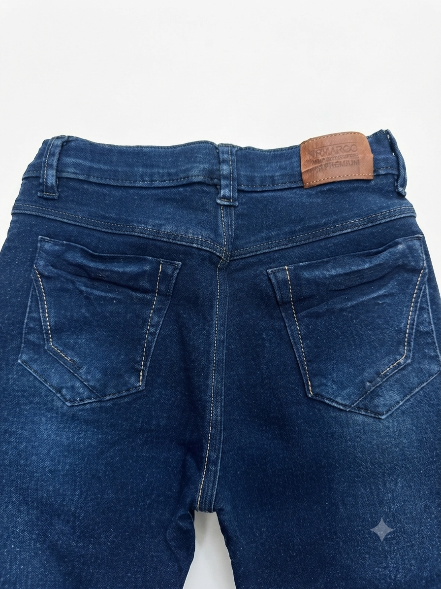 Pantalón niño de mezclilla azul clásico