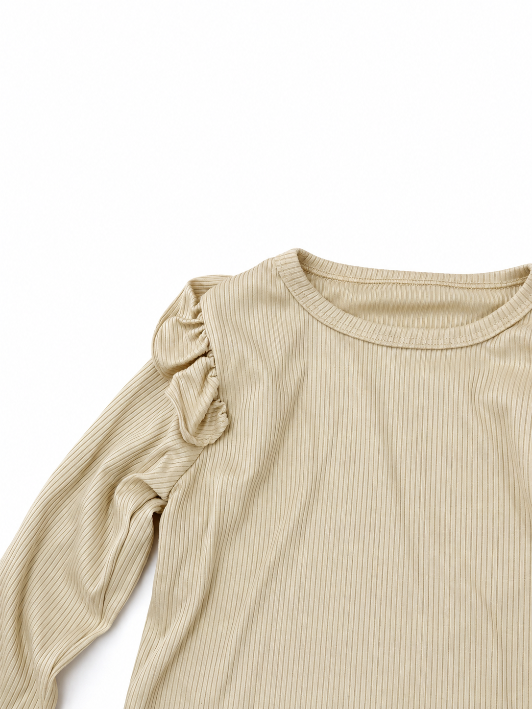 Blusa niña con olanes en hombros