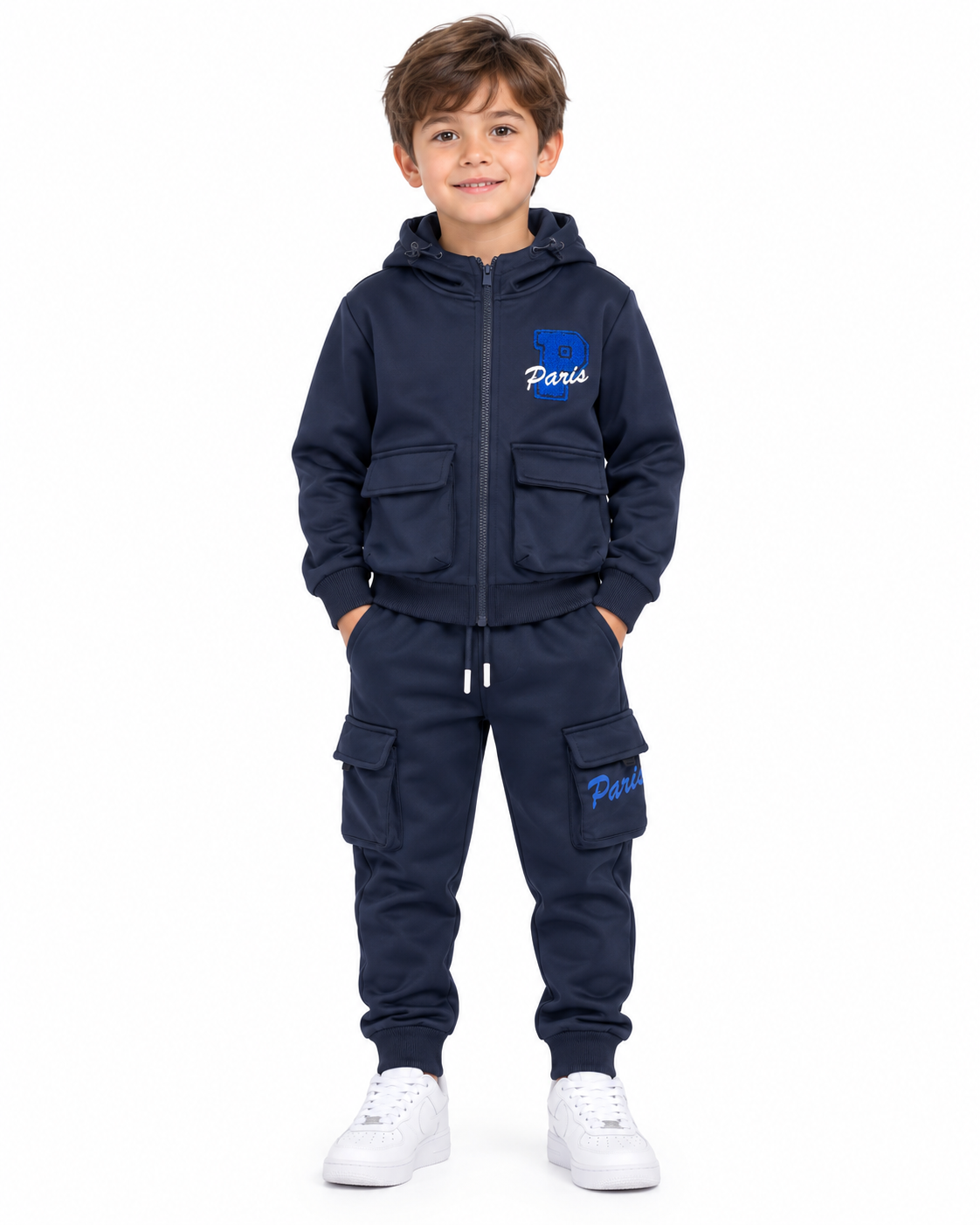 Set niño deportivo con chamarra y pantalón cargo